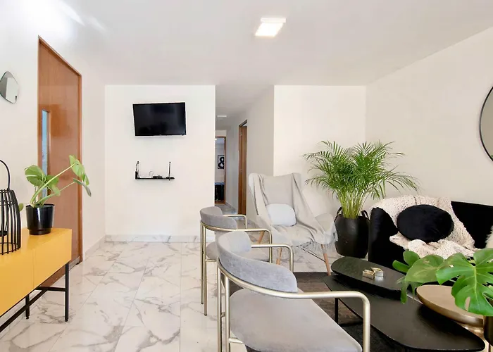 Apartamento In A Calm Beautiful Street Of Roma Norte